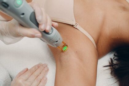 Underarm Laser: Glowing Smooth or Risky Business?