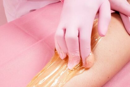 Sweet and Smooth: The Ultimate Benefits of Sugaring!