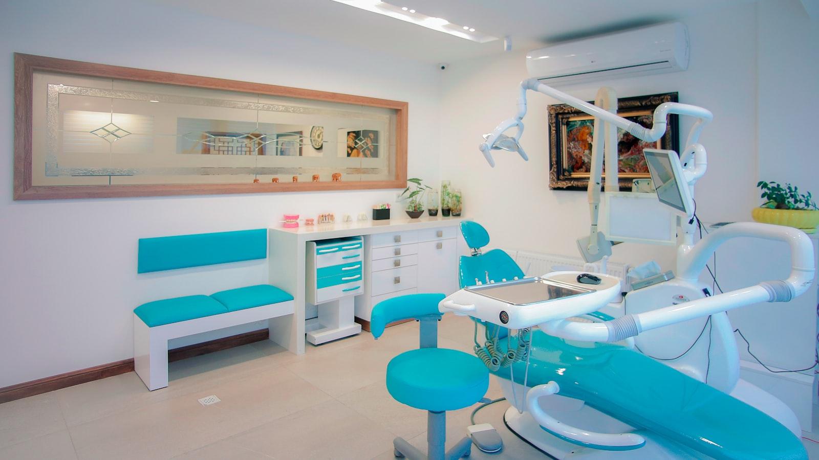 Choosing the Right Clinic: What to Look for and​ Questions to Ask