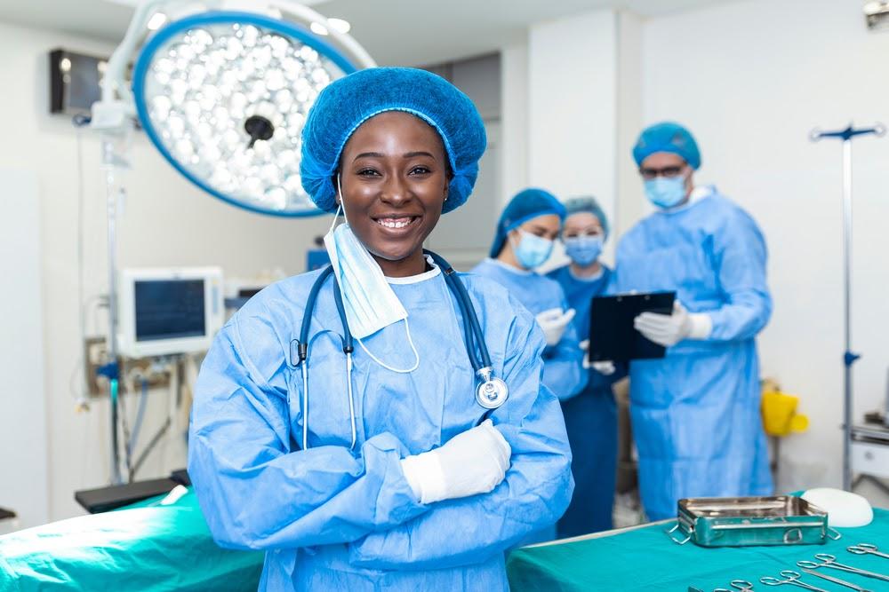 Choosing the Right Surgeon: Key Factors and Insider Tips