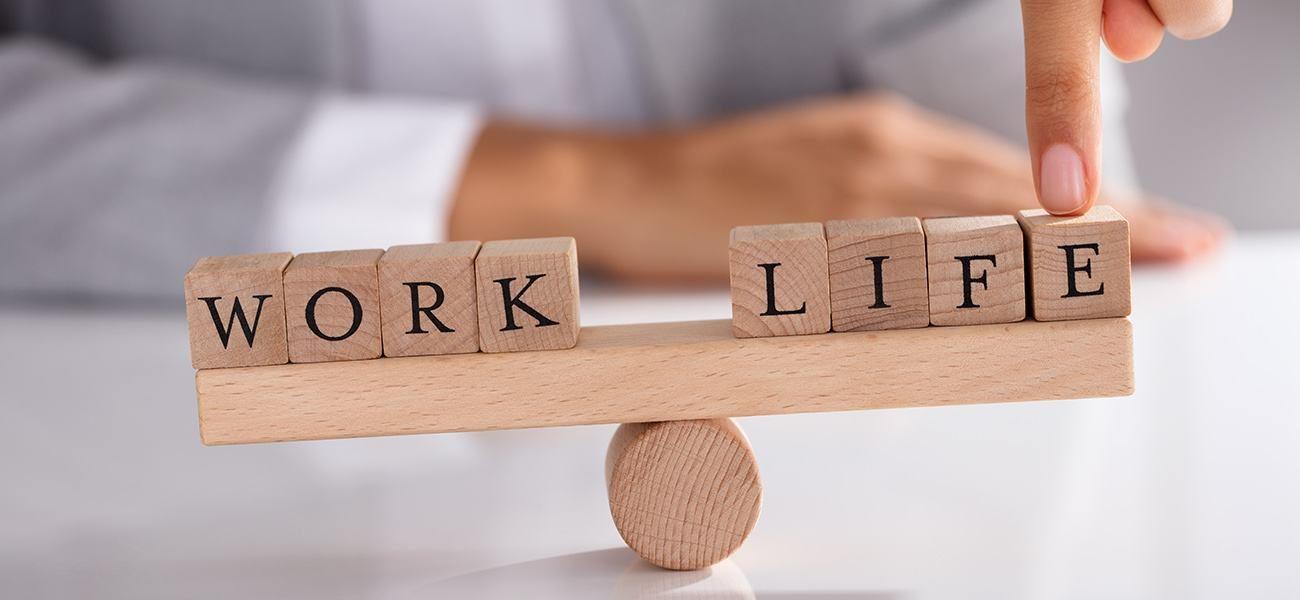 Balancing⁤ Beauty⁢ and Safety: Expert⁢ Tips to Minimize Risks
