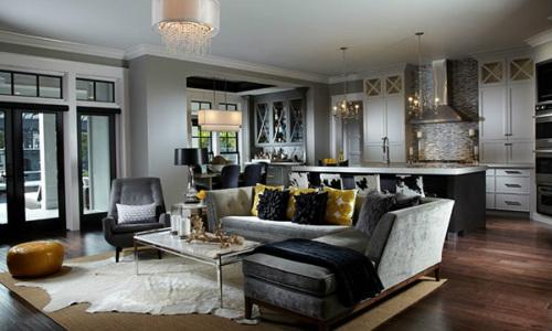 Home Solutions and Salon Treatments: Pros and Cons