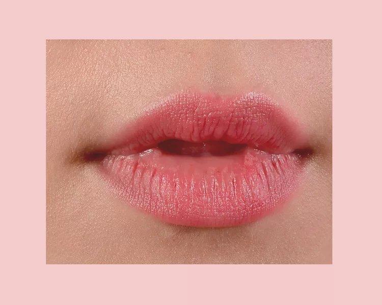 Smooth Secrets: Naturally Banishing Upper Lip Hair