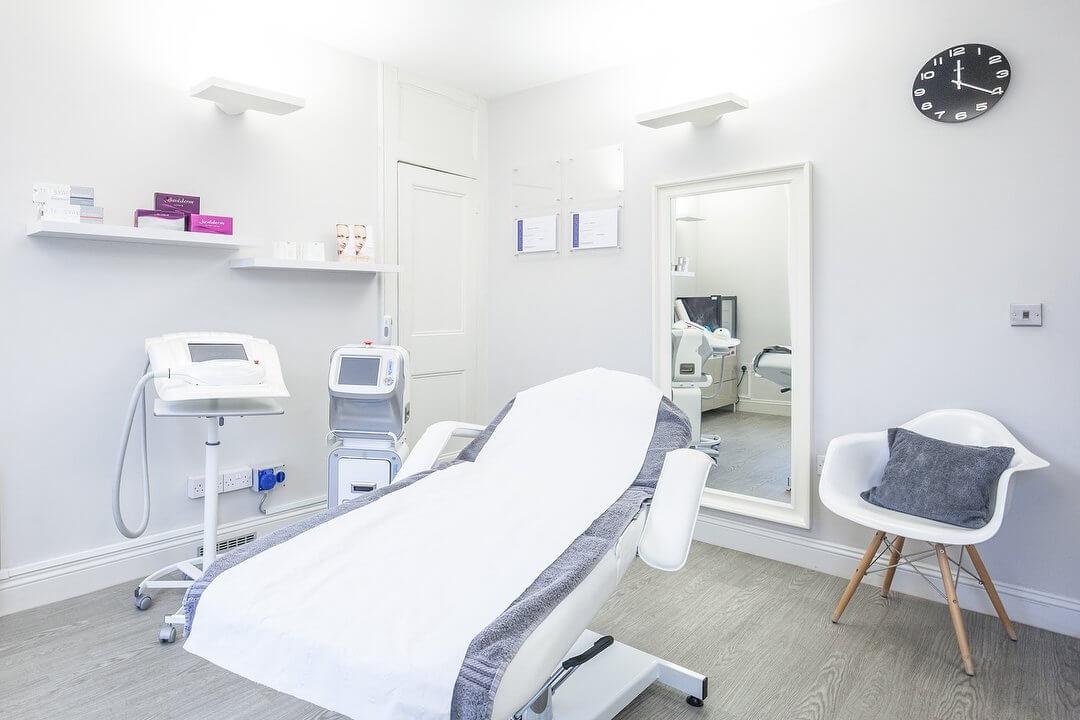 Making the Right Choice: Expert Tips for Choosing a Reliable Laser Clinic