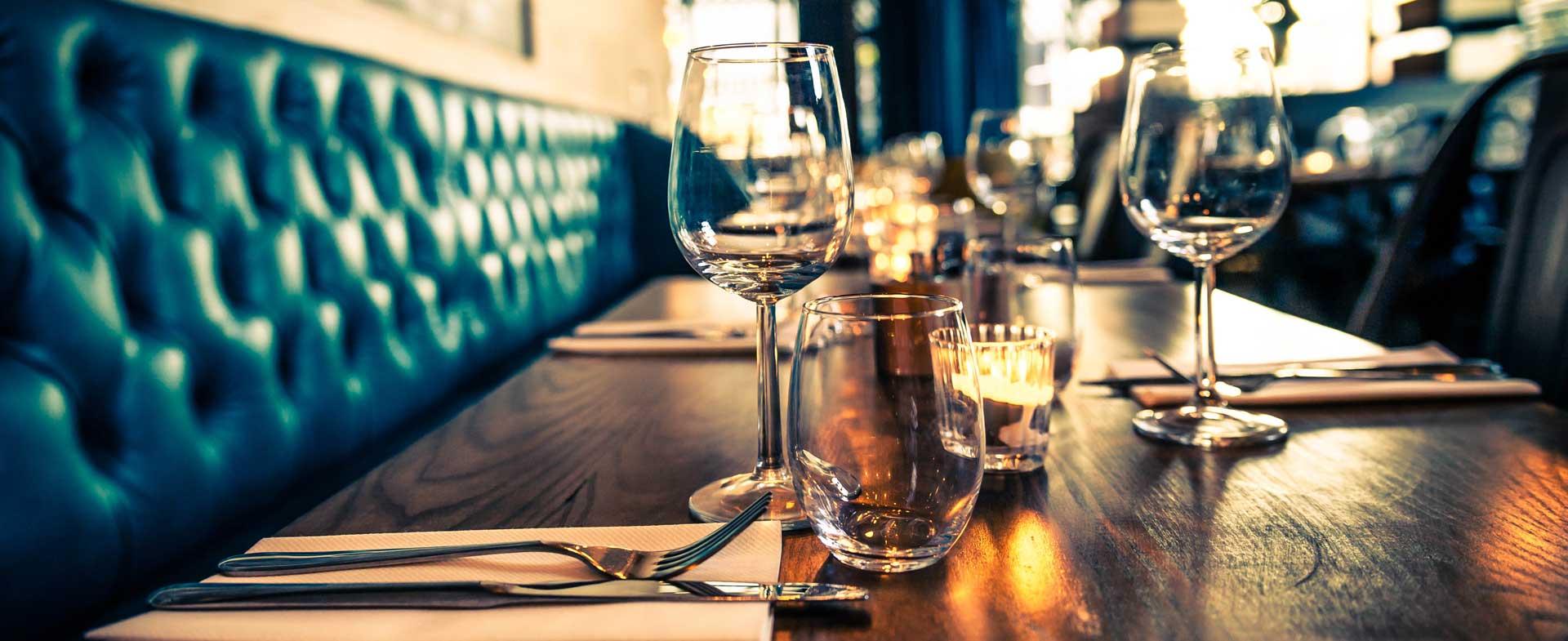 Dining Out vs. Cooking In: A Culinary Cost Comparison