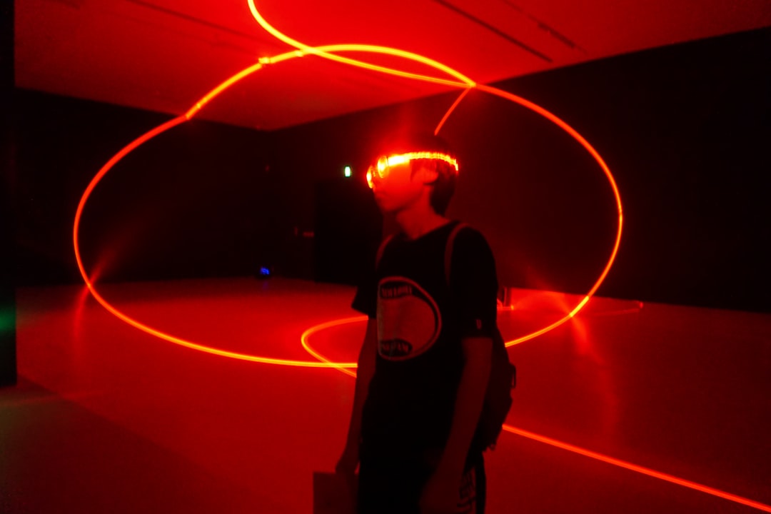 Photo Laser technician